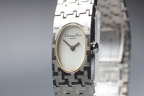 Christian Dior D70-100 Miss Dior vintage watch front view